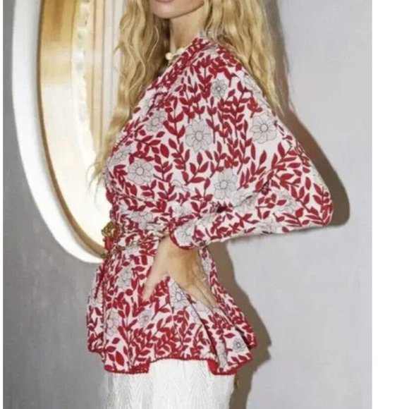 Chasing Unicorns Time after Time Silk Blazer blouse - Picture 2 of 6